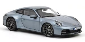 Porsche 911 Carrera 2025