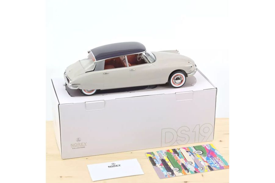 1964 Citroën DS 19 | Monaco 2016 | RM Sotheby's